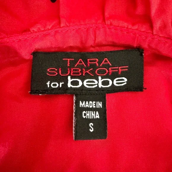 Tara Subkoff for Bebe Red Heart Ruffle Wrap designer with lining. Small. - Picture 6 of 10
